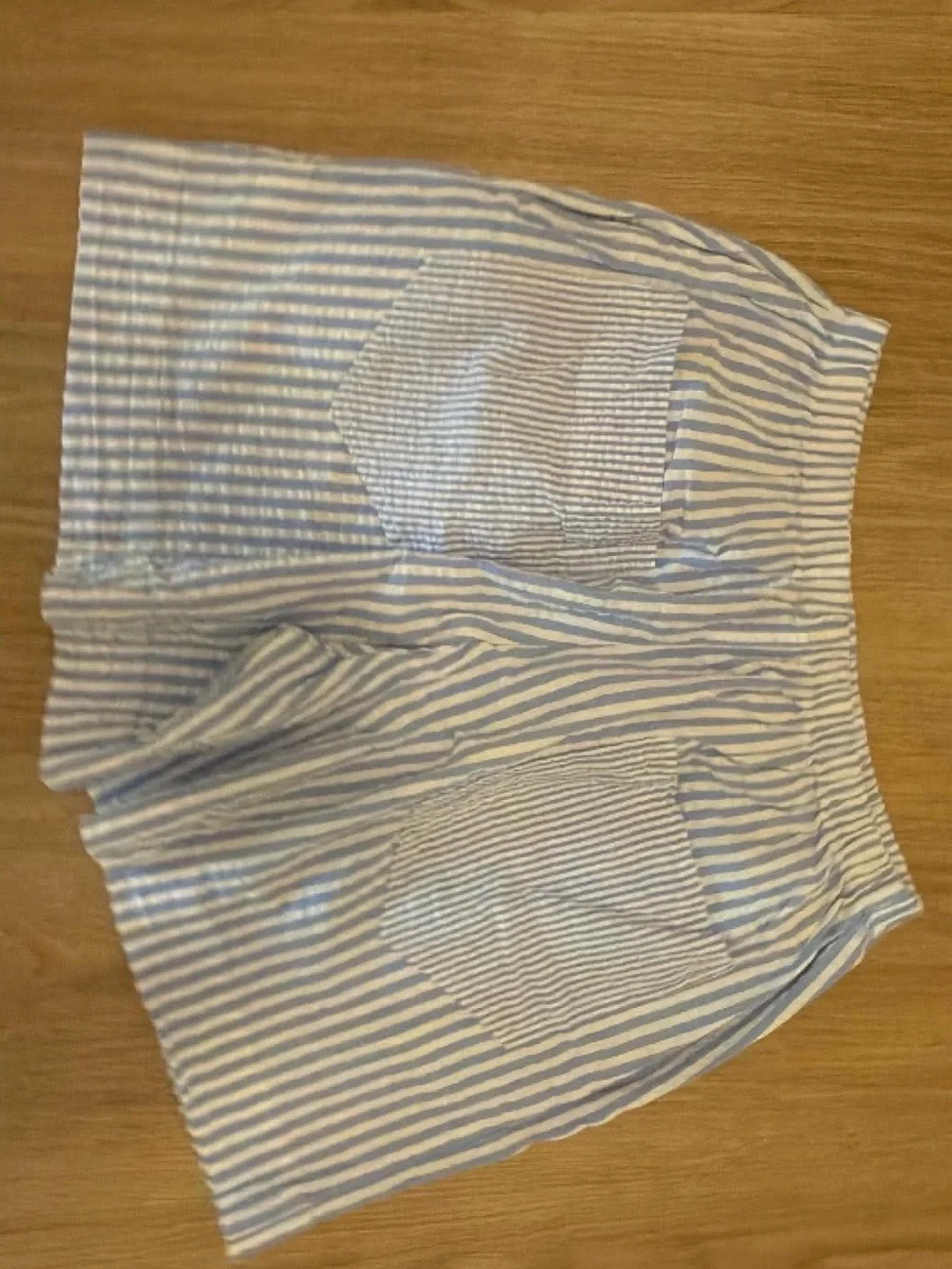 Et Tigre - Light Blue and White Striped Cotton Shorts - Picture 2 of 3